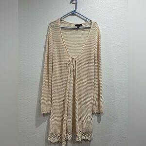 Forever 21 Cream Knit Sweater cover-up Long cardigan with a tie-front Size Med